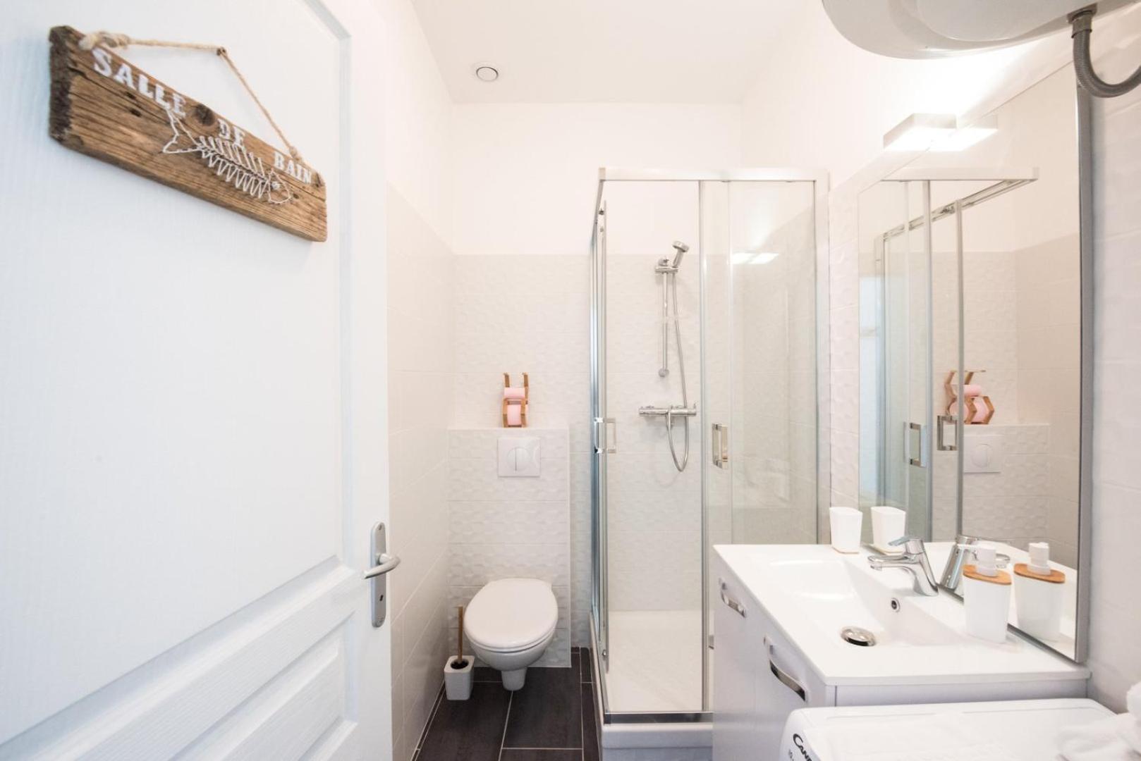 Le Hirvi - Cocon Zen Et Epure A 10Min Vieux Lyon Apartment ภายนอก รูปภาพ
