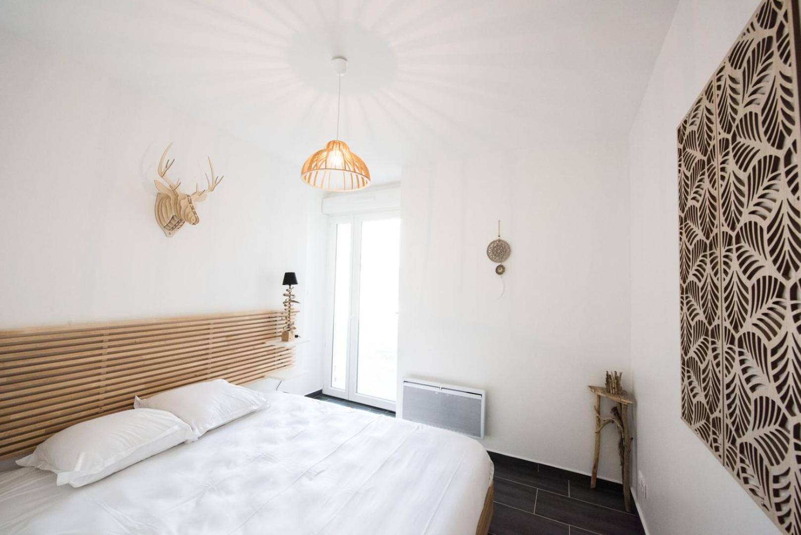 Le Hirvi - Cocon Zen Et Epure A 10Min Vieux Lyon Apartment ภายนอก รูปภาพ